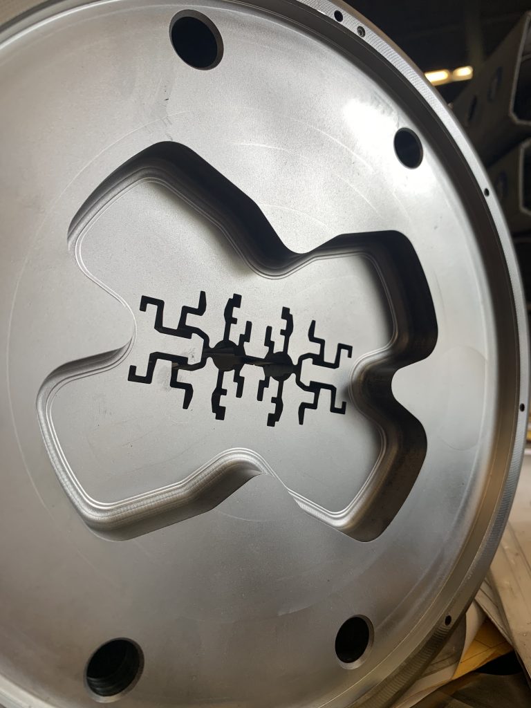 Gallery YoungstownPhoenix Aluminum Extrusion Dies